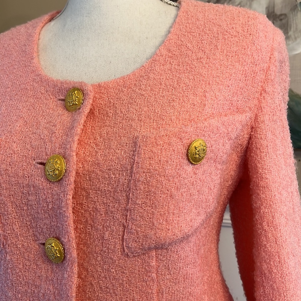 BANU Paris Wool Vintage Bubblegum Pink Blazer & Skirt Set Gold Buttons Sz 10 - Picture 4 of 13